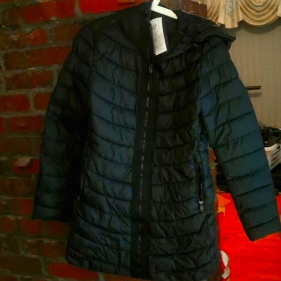 Windbreaker - Picture 3 of 3